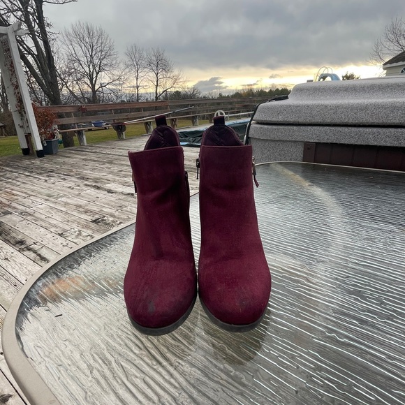Burgundy Booties - Picture 4 of 4